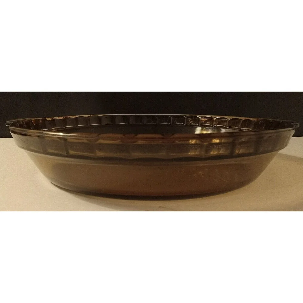 Pyrex 229 Amber Pie Pan Deep Dish Scalloped Edge Plate Vintage 9.5 Inch